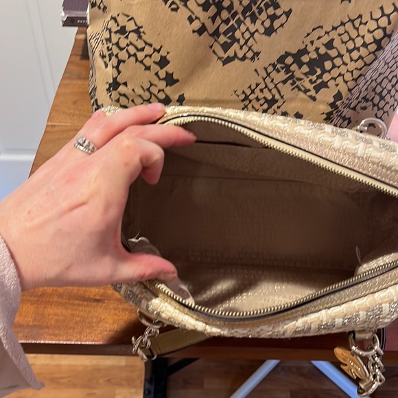 Coal Fremantle metallic woven 👜 tote - Picture 6 of 7